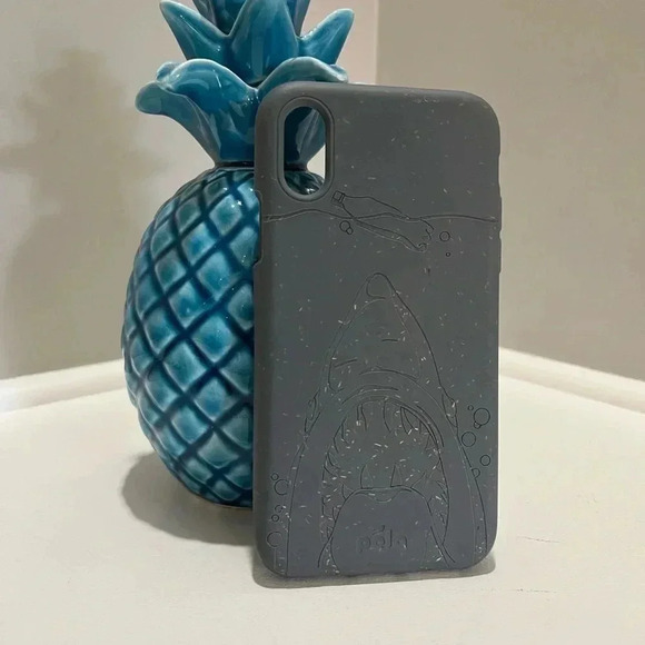 Pela XS iPhone Case Limited Edition Shark  Bite - Picture 4 of 5